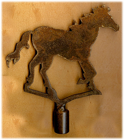 Horse lamp finial