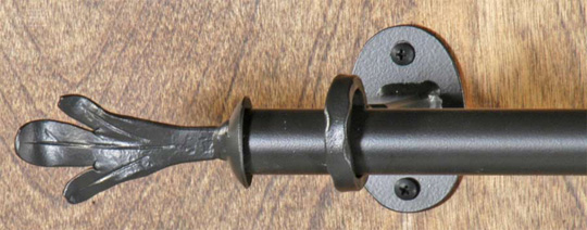 Trefoil Curtain Finial